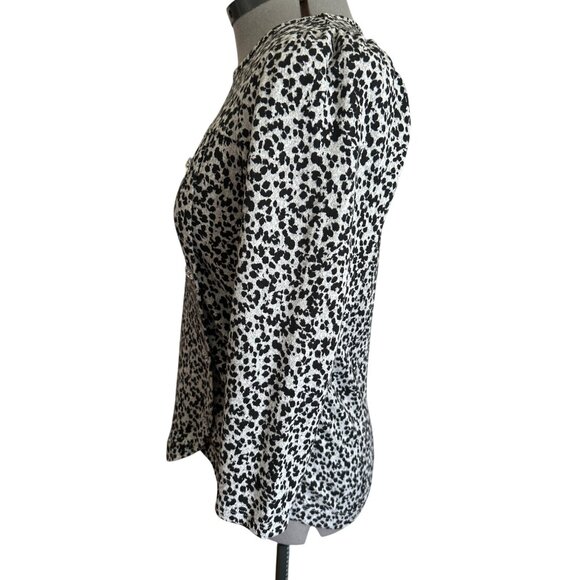 Adrienne Vittadini Black & White Animal Print Top 3/4 Sleeves Chest Cutout - Picture 2 of 8